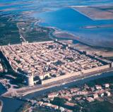 Aigues-Mortes, France<br />photo credit: tripadvisor.com/TourismeGard